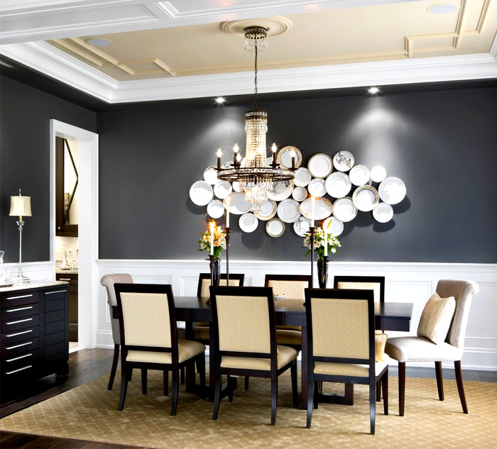 How to decorate a long dining room wall