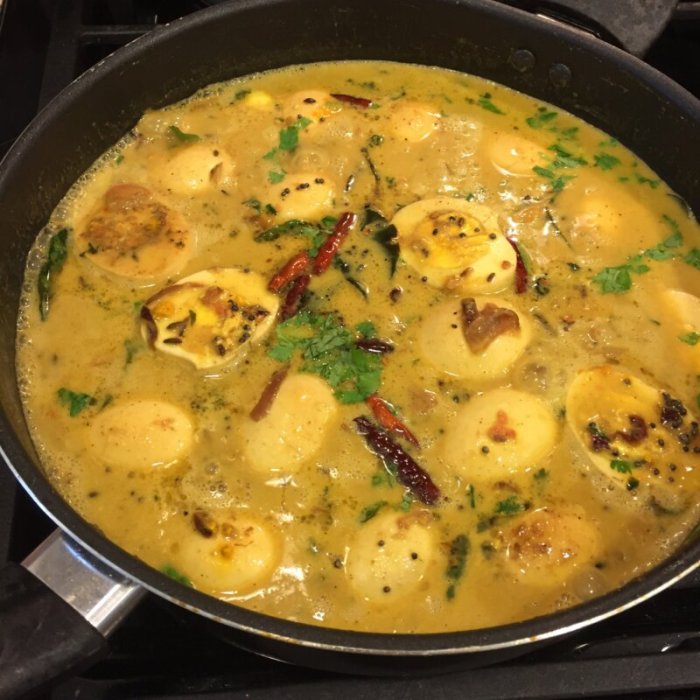 How to cook egg curry kerala style