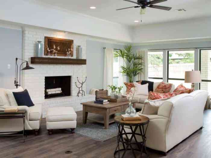 Upper fixer hgtv living room family joanna rooms chip gaines modern fireplace design white dining traditional ideas wall designs after